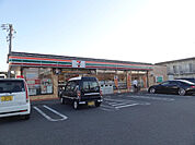 コンビニ「セブンイレブン掛川成滝店まで734m」