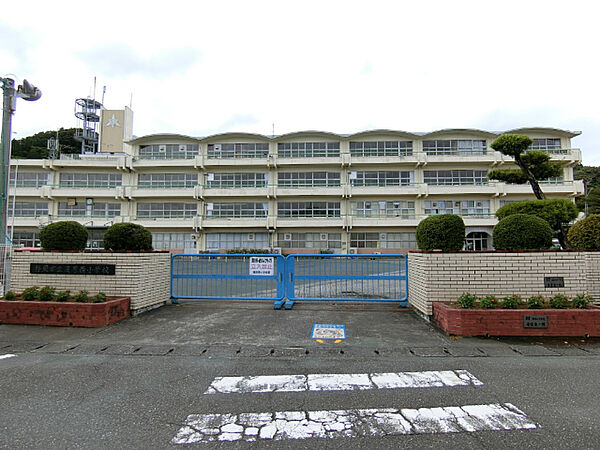 画像25:小学校「静岡市立蒲原西小学校まで744m」