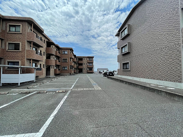 パルトネールIII ｜静岡県富士市今泉(賃貸マンション3LDK・3階・69.68㎡)の写真 その15