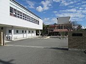 中学校「富士市立富士川第一中学校まで2281m」