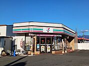 コンビニ「セブンイレブン富士バイパス店まで766m」