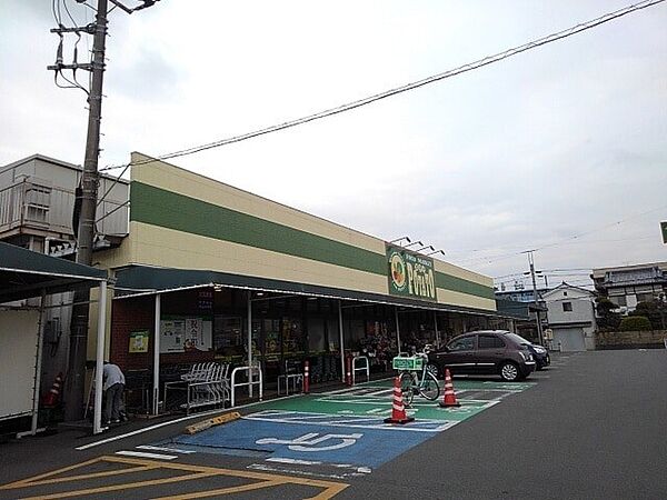 画像21:スーパー「ポテト淀川店まで580m」