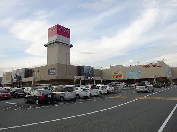 画像25:ショッピング施設「イオンモール富士宮まで830m」