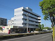 病院「笠松病院まで1400m」