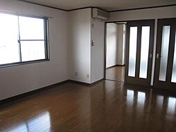 居間
