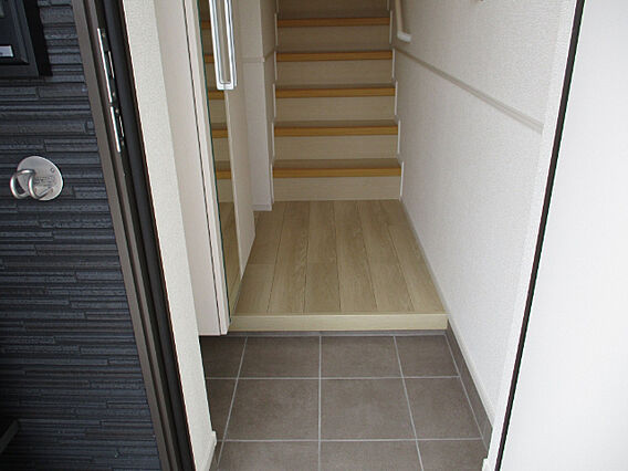 LaLaLaSakaiI_内装_2