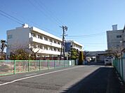 小学校「岐南町立東小学校まで788m」