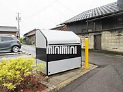 敷地内ゴミ置き場です