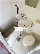 掃除が楽なユニットバスです。