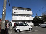 インターネット利用料無料です。