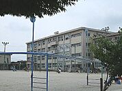 小学校「岐阜市立市橋小学校まで528m」