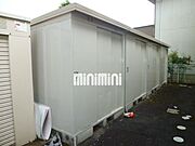 外にある物置