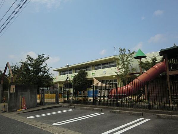 画像28:幼稚園、保育園「長良保育園まで590m」