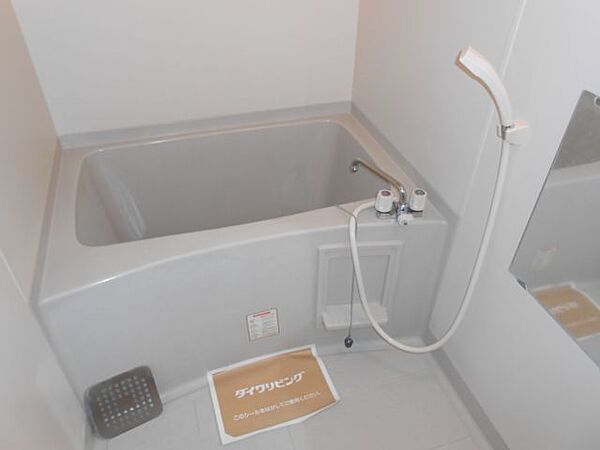 画像6:清潔感のある浴室です