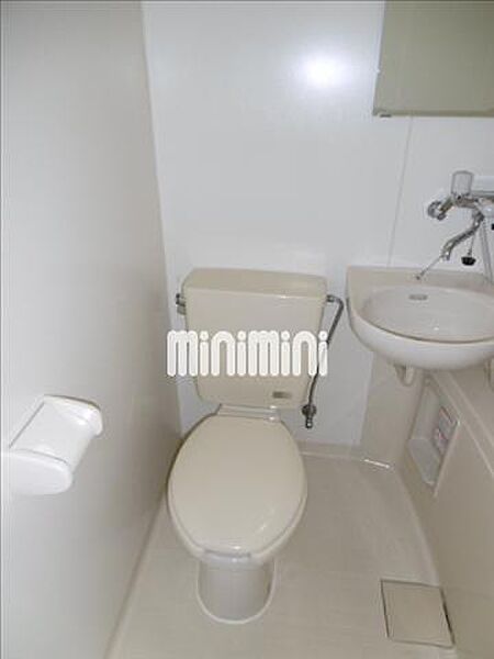 画像14:清潔感のあるトイレ