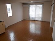 明るくキレイなお部屋です