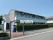 2階建てのコーポ