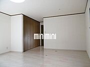 明るい洋室