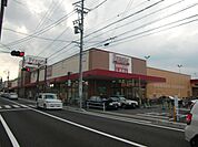 スーパー「フランテまで430m」