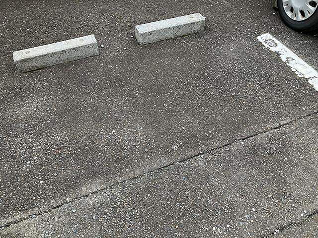 4 / 8