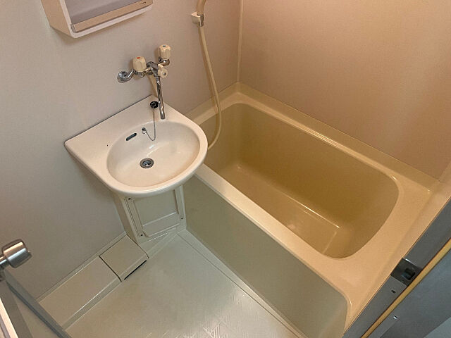 浴室