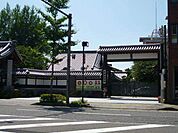 幼稚園、保育園「明照幼稚園まで907m」