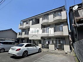 メゾン大原  ｜ 岐阜県岐阜市加納栄町通７丁目（賃貸マンション3LDK・1階・64.00㎡） その1