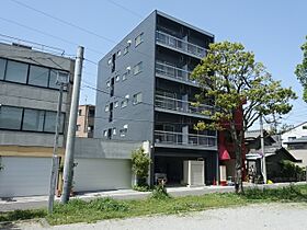 ル・ベリエ  ｜ 岐阜県岐阜市溝旗町２丁目（賃貸マンション1DK・4階・30.00㎡） その1