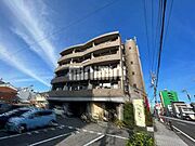 エレベーター完備のマンションです