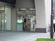 郵便局「問屋町郵便局まで490m」