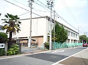 小学校「岐阜市立加納西小学校まで157m」
