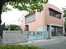 周辺：幼稚園、保育園「ほんごう幼稚園まで910m」