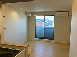 シルバーピーク 302 3階1LDKのリビング/ダイニング