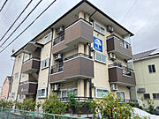 3階建てのマンションタイプですよ。