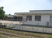 幼稚園、保育園「川並幼稚園まで3000m」