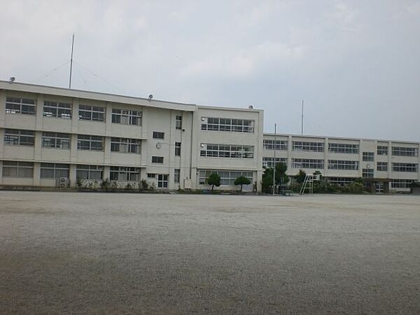 画像23:小学校「神戸町立神戸小学校まで1379m」