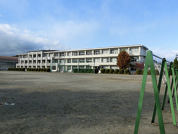 画像25:小学校「大垣市立赤坂小学校まで543m」