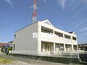 白をベースとしたお洒落な外観。