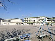 小学校「神戸町立北小学校まで967m」