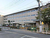 小学校「大垣市立北小学校まで1007m」