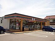 コンビニ「セブンイレブン東海学院大学前店まで480m」