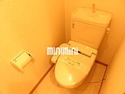 ウォシュレット付きのトイレです