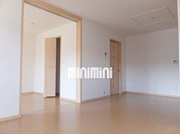 ゼファー　II 2階2LDKのリビング/ダイニング