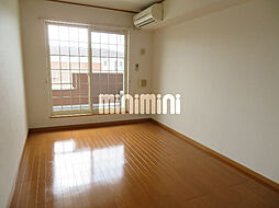 ジュネスI 2階2LDKのリビング/ダイニング