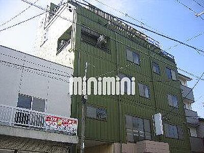 外観：東向き、朝日の入る建物です。