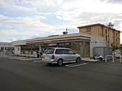 コンビニ「ミニストップ　瑞穂只越店まで1300m」