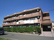 重量感のある建物