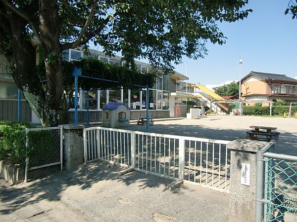 画像26:幼稚園、保育園「古井第一保育園まで800m」
