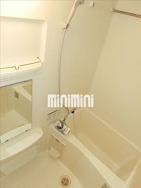 画像10:機能が充実した浴室