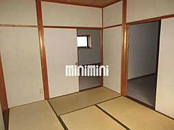居間